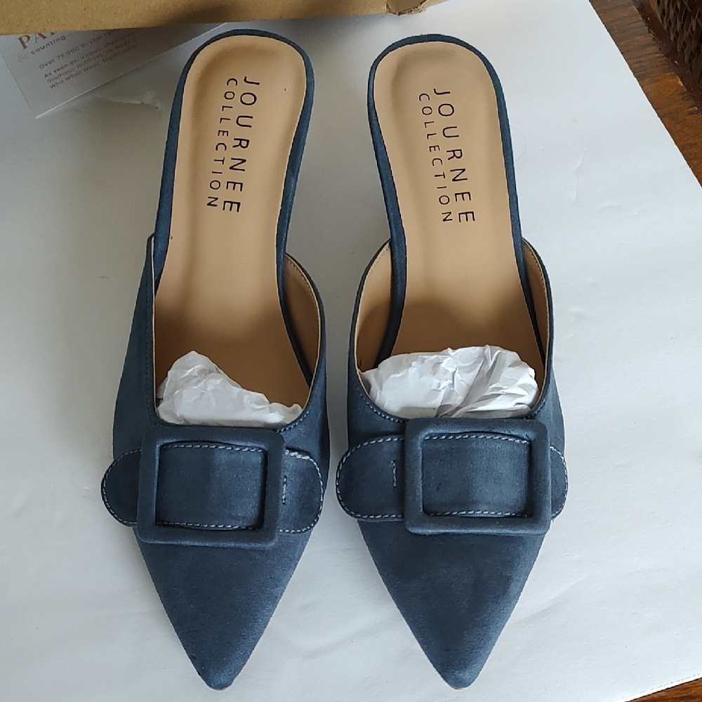 Journee Collection Vianna Blue Women's Mules Kitten Heels Size 7-1/2 NIB